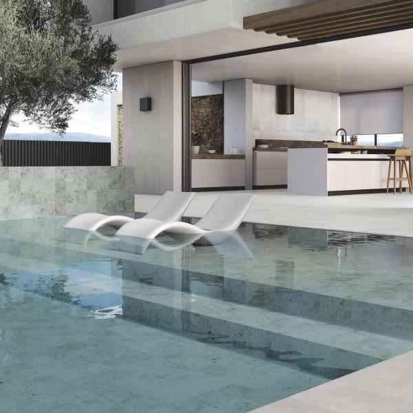 Caronérhin - Carrelage et margelles pour piscine à Mulhouse (secteur Saint-Louis, Altkirch, Guebwiller)